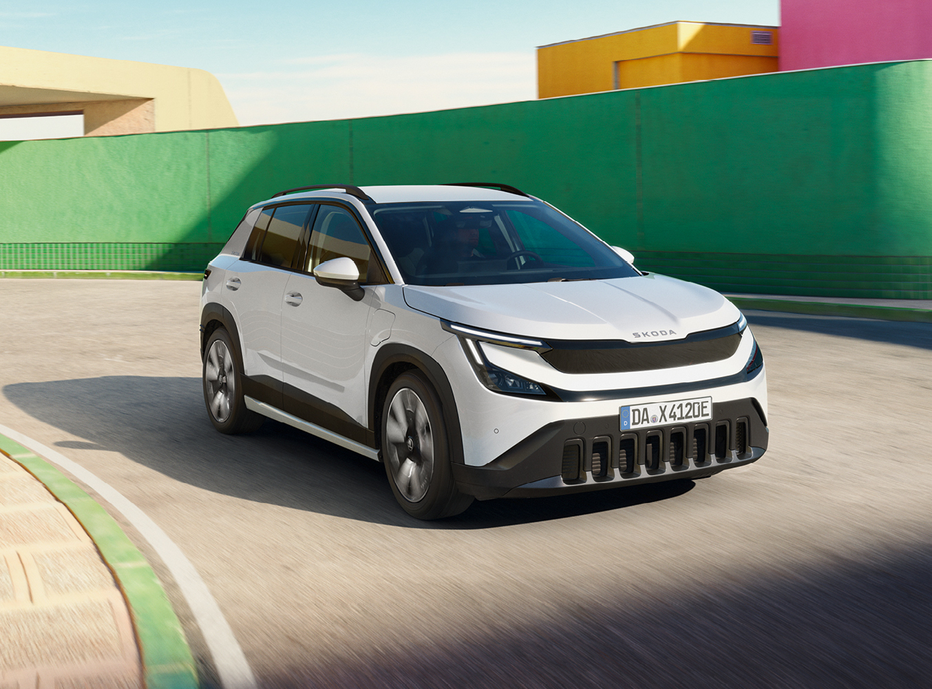 In dem Bild ist der Skoda Epiq von vorne zu sehen