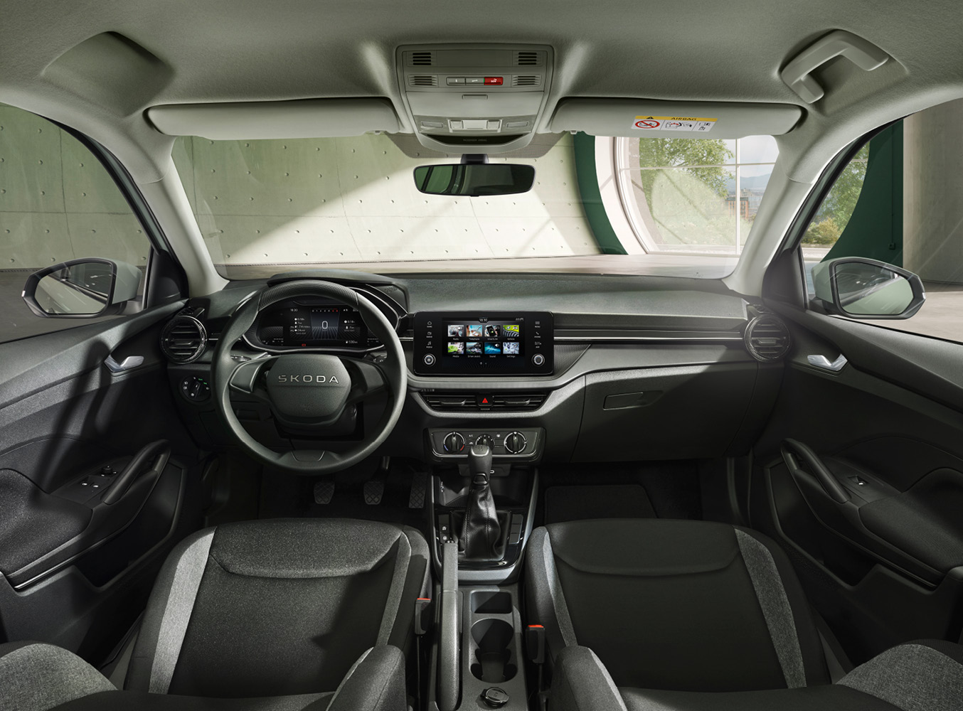 Auf dem Bild ist das Interieur des Skoda Fabia zu sehen